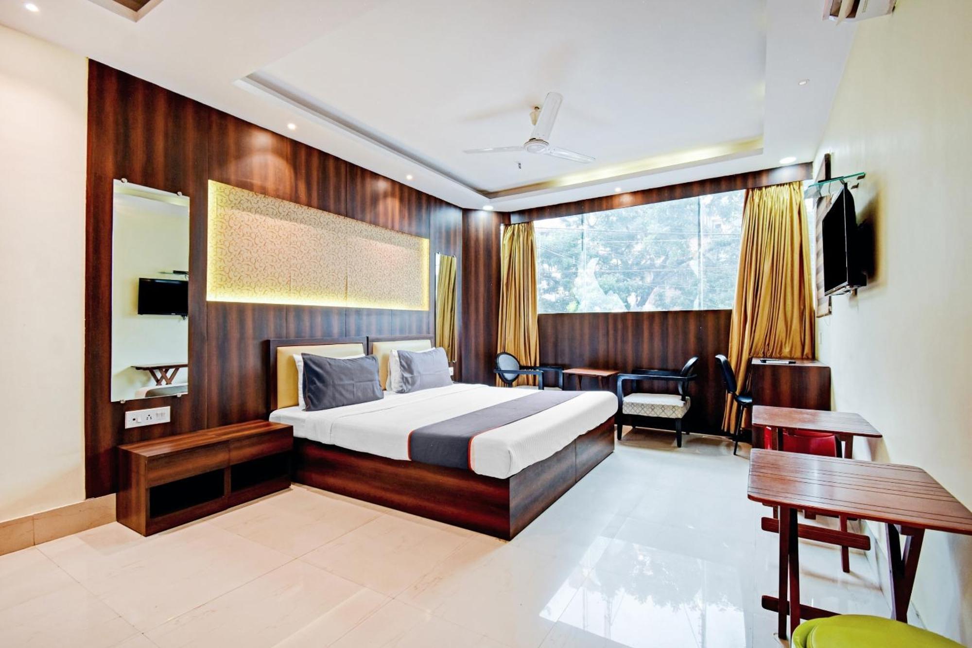 Collection O Motisarai Hotel